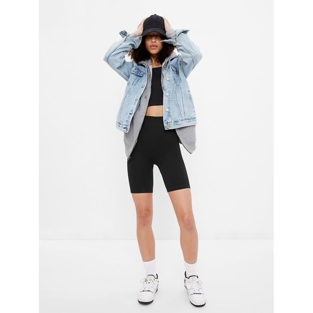 GapFit Seamless Ribbed Bike Shorts